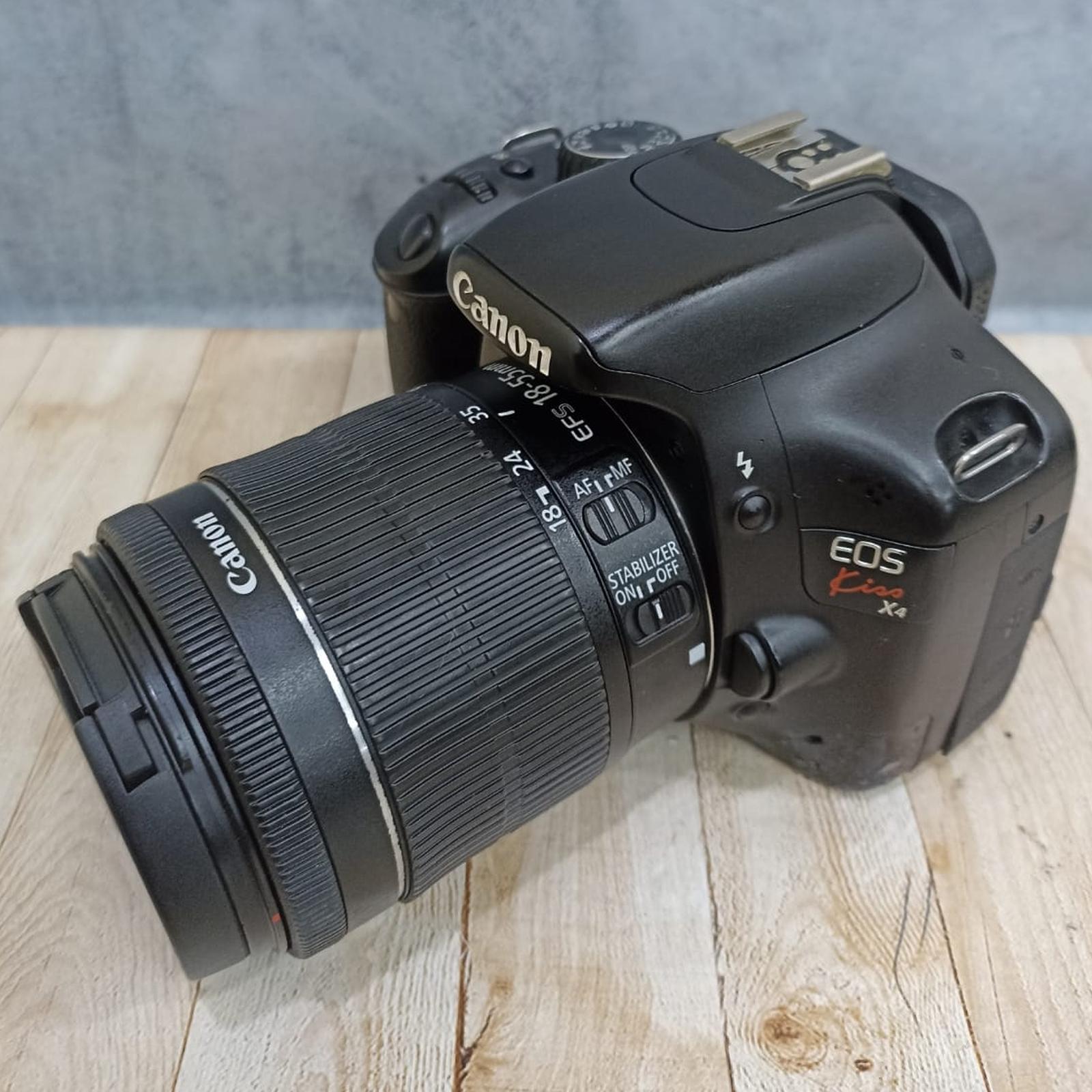 CANON EOS KISS X4 / 550D KIT 18-55mm