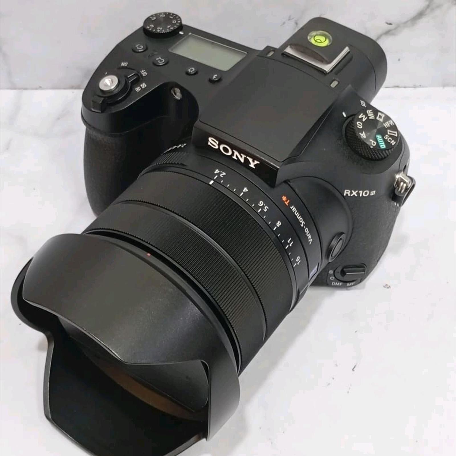 SONY RX10 MARK III / RX10M3